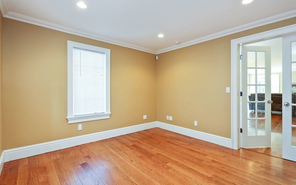 More Photos Of 2-4 Hardscrabble Rd, North Salem Office Residential For Sale