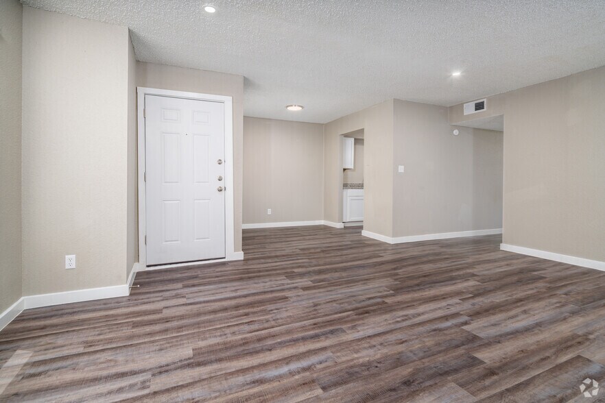 More Photos Of 1404 Moore Ave, Portland Apartments For Sale