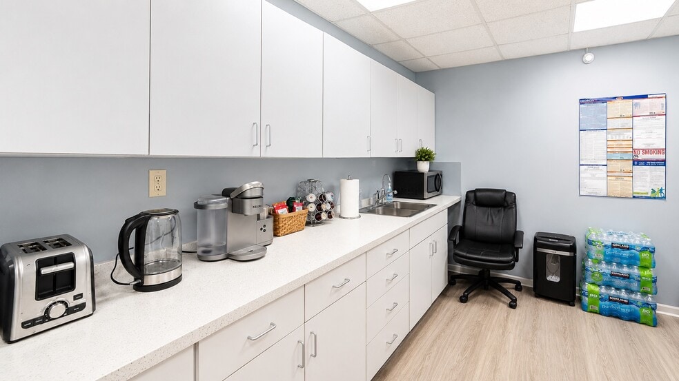 More Photos Of 4905 Lavista Rd, Tucker Medical For Sale