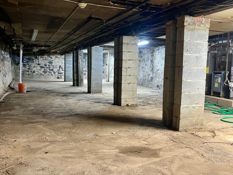 More Photos Of 4312 Kennedy Blvd, Union City Apartments For Sale