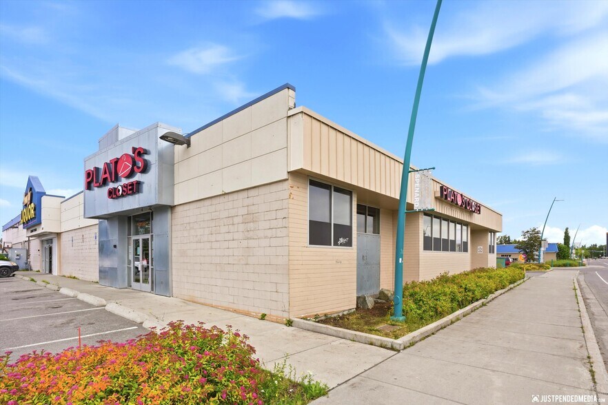 More Photos Of 1201 W Northern Lights Blvd, Anchorage Freestanding For Lease