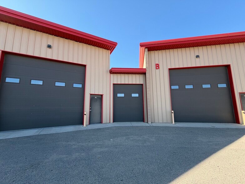 More Photos Of 341 1st St, Mead Warehouse For Sale