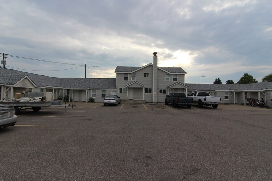 More Photos Of 4719 Yellowstone Ave, Chubbuck Apartments For Sale