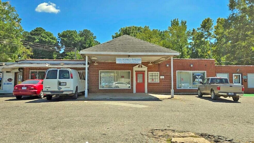 More Photos Of 554 Bragg St, Sanford General Retail For Sale