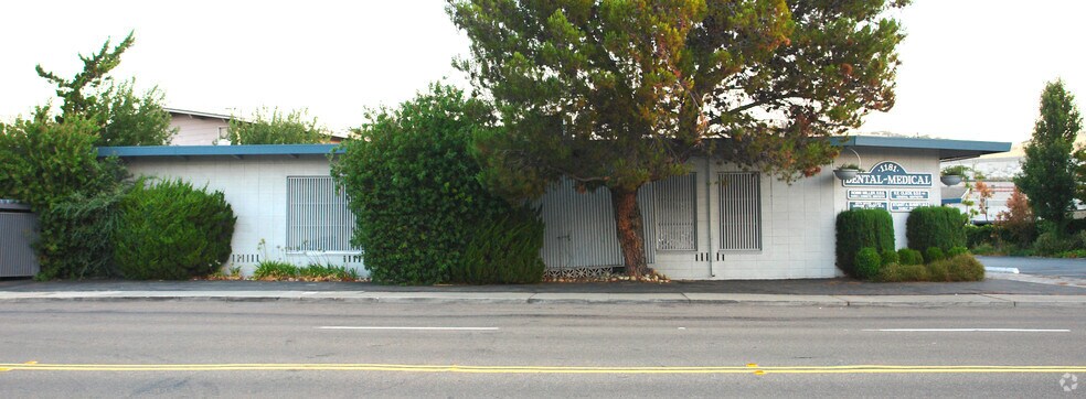 More Photos Of 1181 Boulevard Way, Walnut Creek Medical For Sale