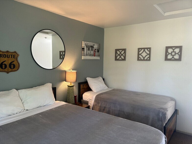 More Photos Of 8592 La Porte Rd, Brownsville Hotel For Sale