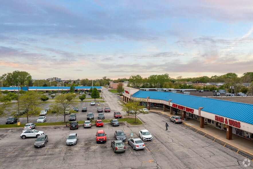 More Photos Of 4200-4400 Lincoln Hwy, Matteson Unknown For Lease