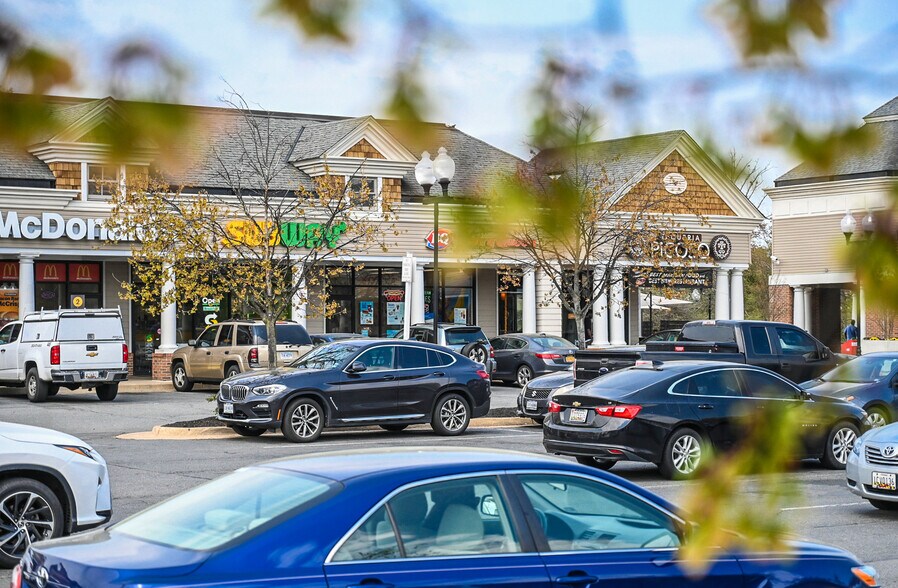 More Photos Of 1400-1470 N Beauregard St, Alexandria Unknown For Lease