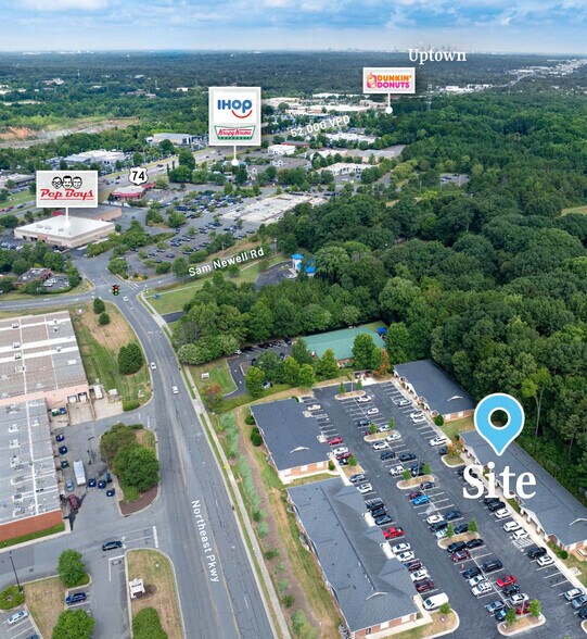 More Photos Of 9719 Northeast Pky, Matthews Office For Lease