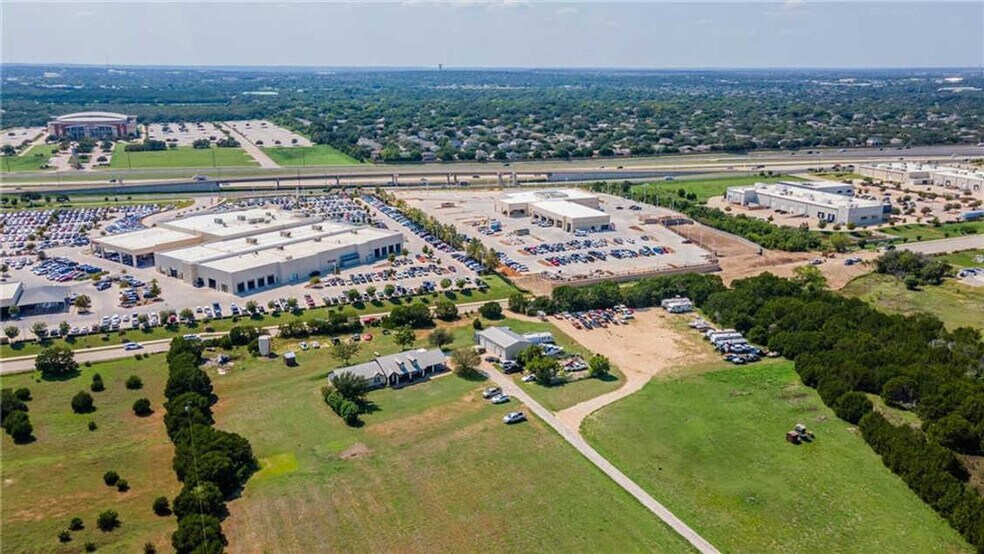 More Photos Of 101 Oakwood Trl, Cedar Park Light Distribution For Lease