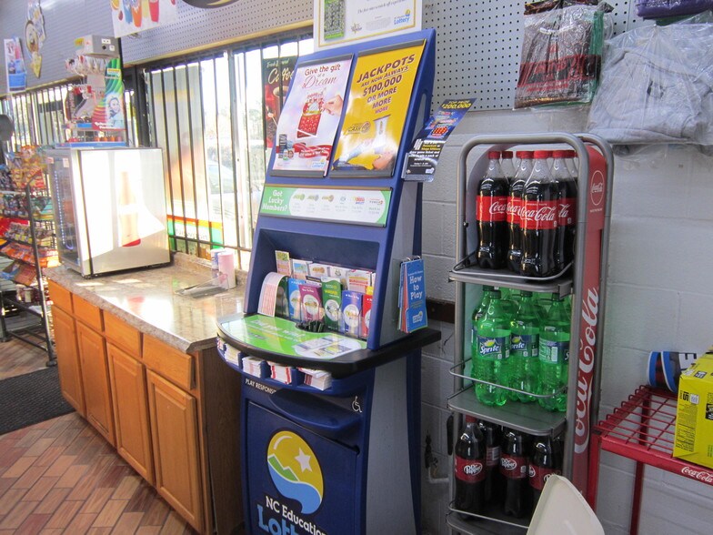 More Photos Of 2301 Lackey St, Lumberton Convenience Store For Sale