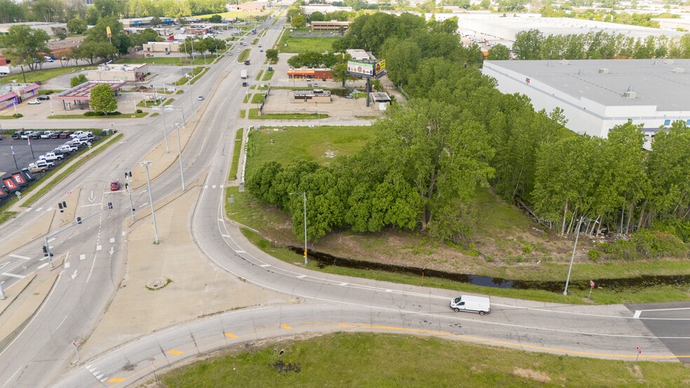 More Photos Of 6900 E Front St, Kansas City Land For Sale