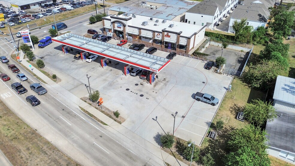 More Photos Of 2340 Blalock Rd, Houston General Retail For Sale