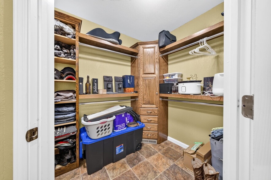 More Photos Of 105 Foothills Rd, Pikeville Multifamily For Sale