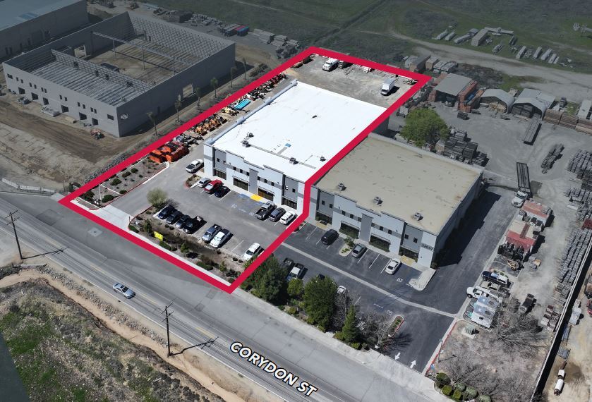Primary Photo Of 32097 Corydon Rd, Lake Elsinore Warehouse For Lease