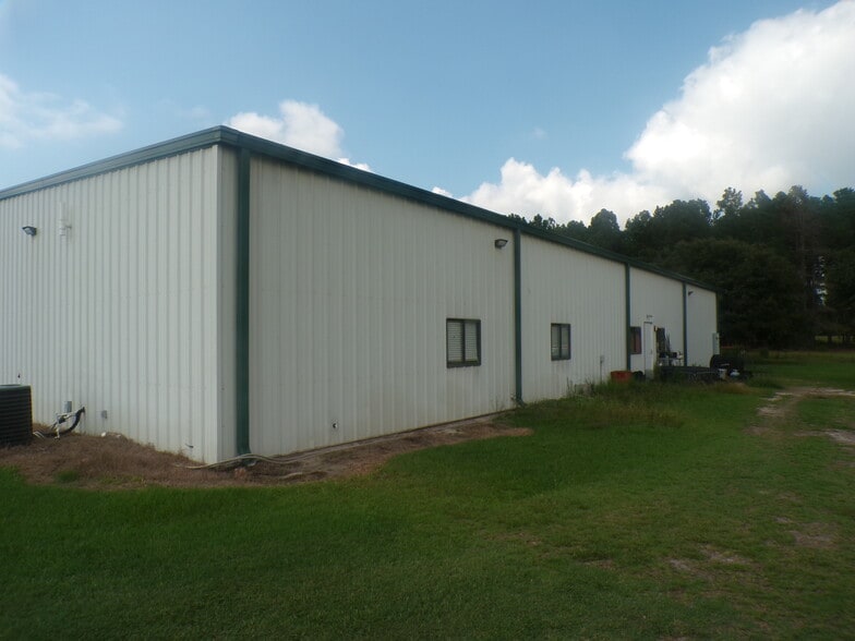 More Photos Of 2991 New Hopewell Rd, Hartsville Industrial For Lease
