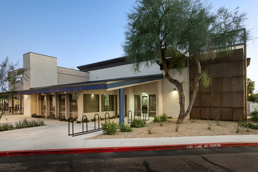 More Photos Of 11107 N Scottsdale Rd, Scottsdale General Retail For Lease