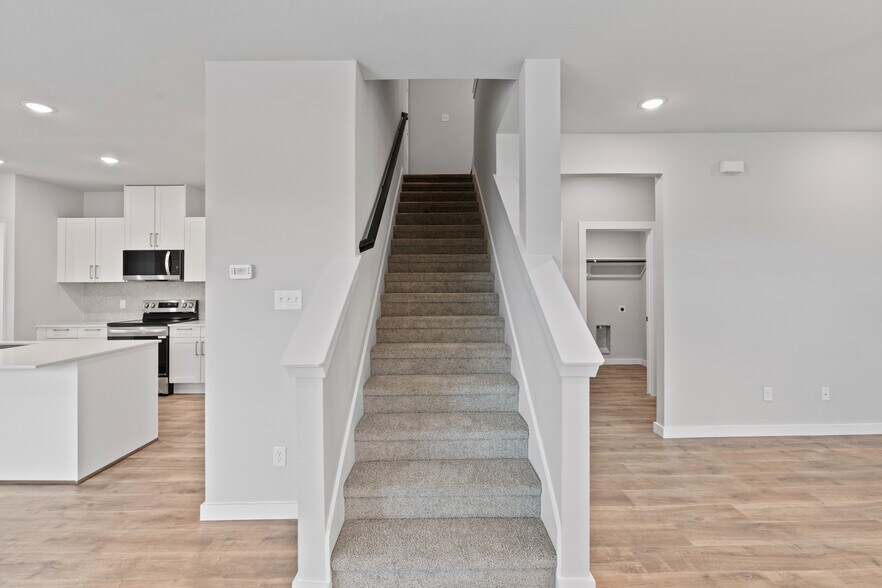 More Photos Of 4405 Clovis Ct, Midlothian Apartments For Sale