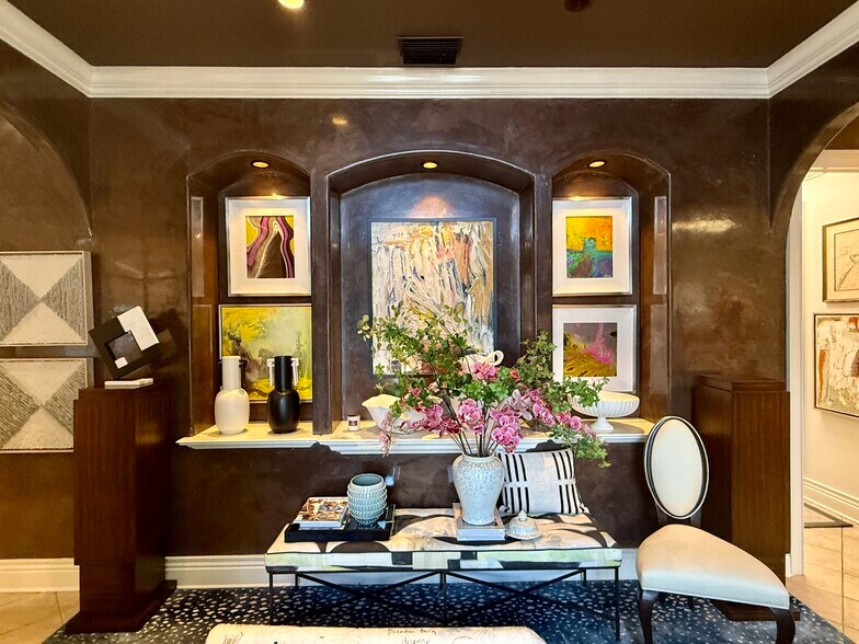 More Photos Of 15417 N Florida Ave, Tampa Medical For Lease