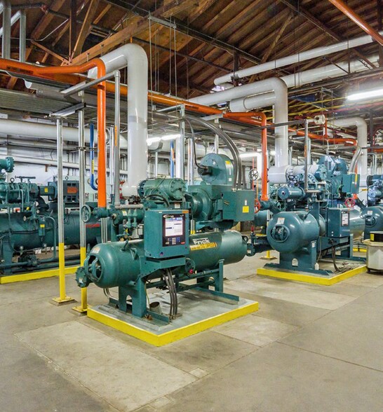 More Photos Of 1302 W Stowell Rd, Santa Maria Industrial For Lease