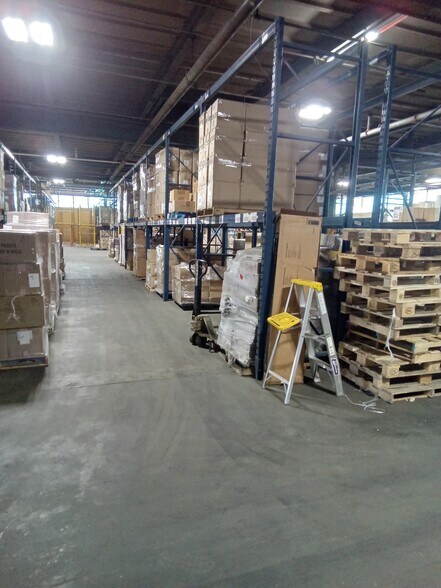 More Photos Of 1200 Fuller Rd, Linden Warehouse For Lease