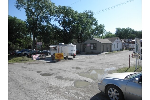 More Photos Of 6201 S Congress Ave, Austin Auto Repair For Lease
