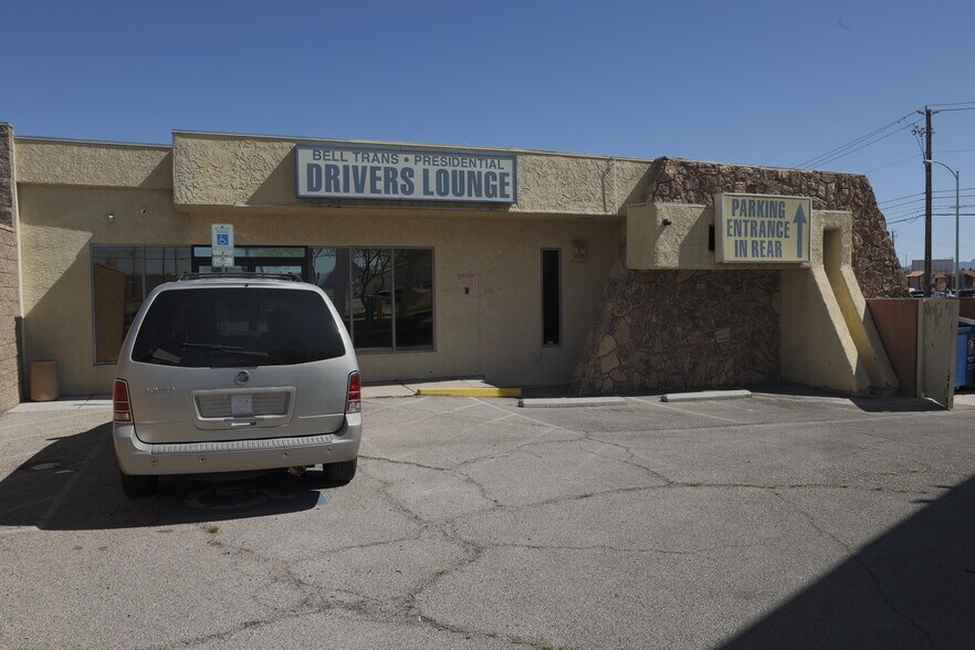 More Photos Of 4990 Paradise Rd, Las Vegas Service Station For Lease