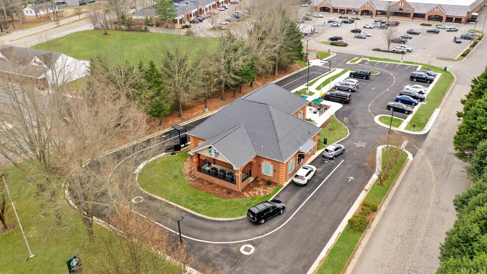 Primary Photo Of 1118 Courthouse Rd, North Chesterfield Fast Food For Sale