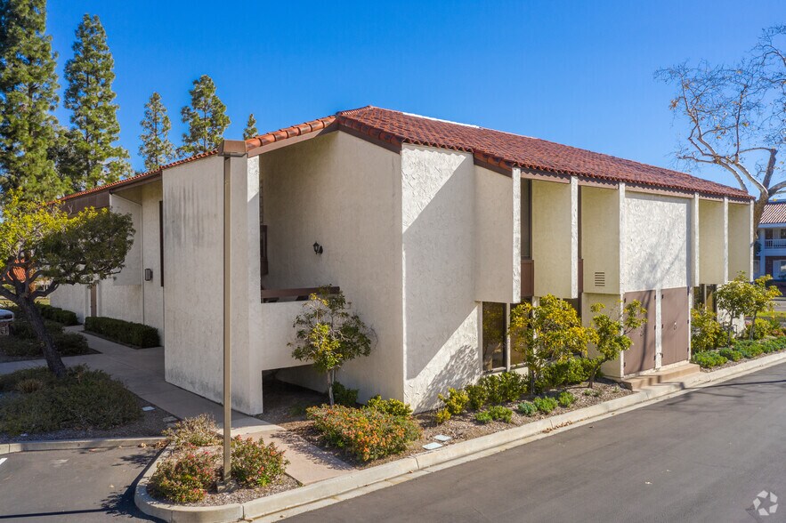 More Photos Of 16810-16816 Bernardo Center Dr, San Diego Medical For Lease
