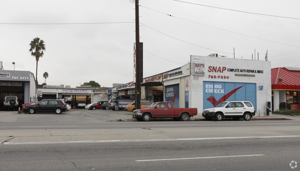Primary Photo Of 12113 Burbank Blvd, North Hollywood Auto Repair For Lease