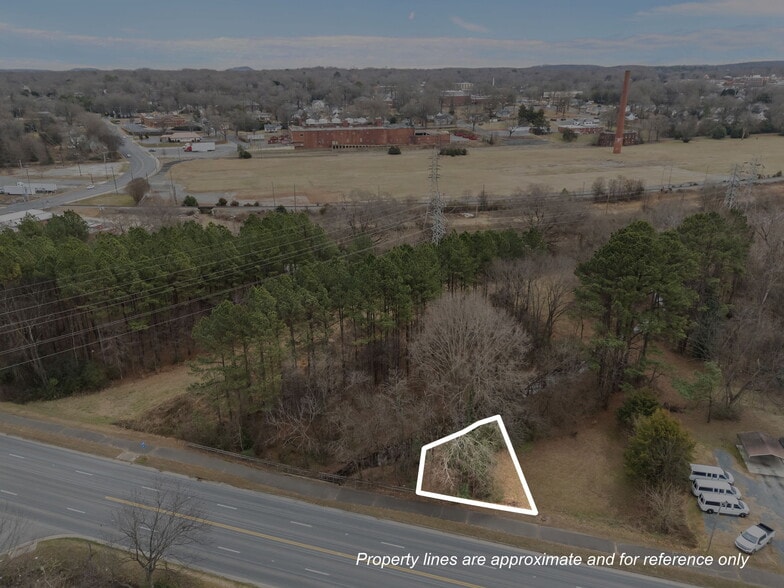 More Photos Of 710 US Highway 52 Highway N, Albemarle Office For Sale
