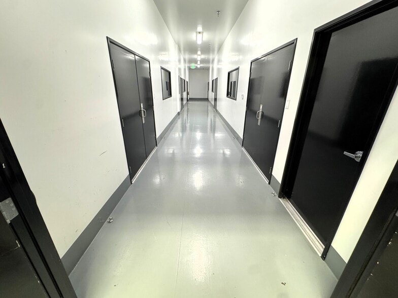 More Photos Of 3585 N Del Sol, Palm Springs Unknown For Lease