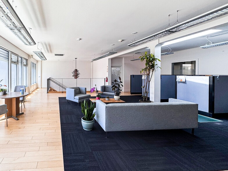 More Photos Of 1458 Howard St, San Francisco Flex For Lease