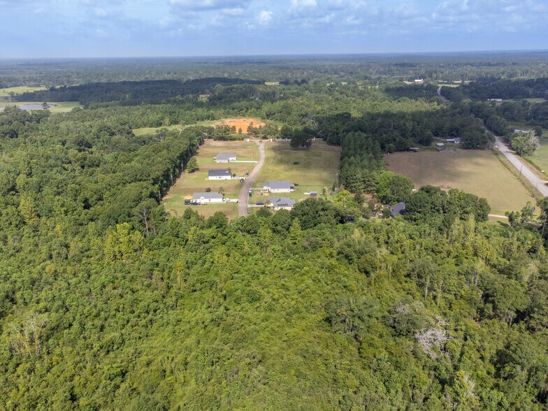 More Photos Of Charles Davis, Amite Land For Sale
