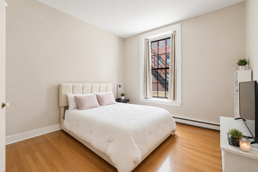 More Photos Of 35 Union St, New London Apartments For Sale
