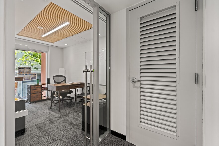 More Photos Of 2801 Florida Ave, Miami Apartments For Lease