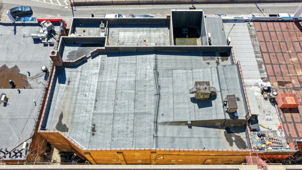 More Photos Of 239 E Tremont Ave, Bronx General Retail For Sale