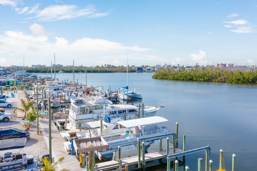 More Photos Of 18400 San Carlos Blvd, Fort Myers Beach Marina For Sale