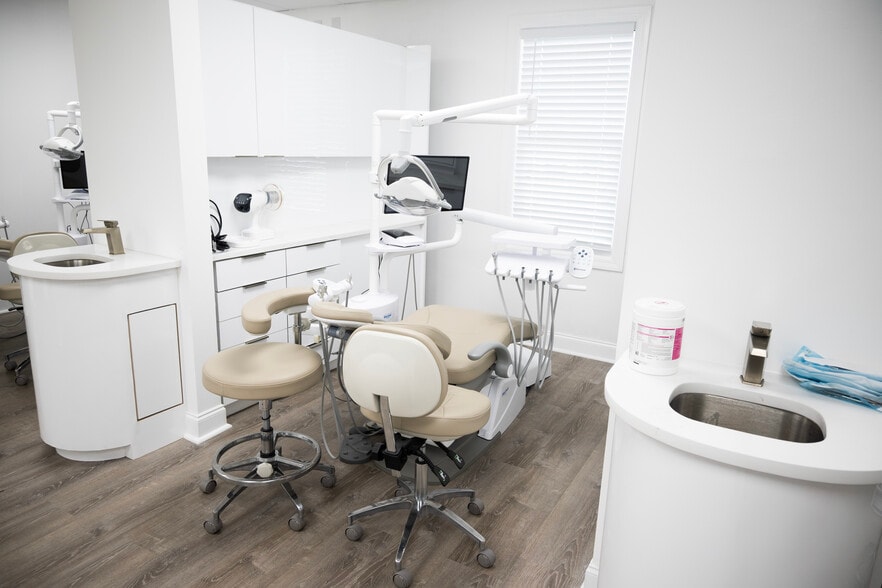 More Photos Of 5200 N Armenia Ave, Tampa Medical For Sale