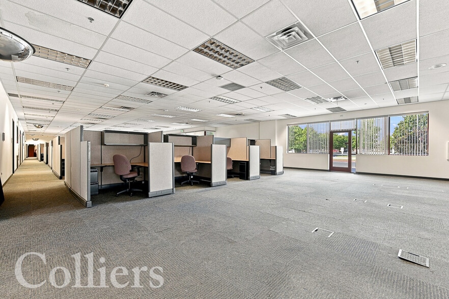 More Photos Of 9415 W Golden Trout St, Boise Office For Sale