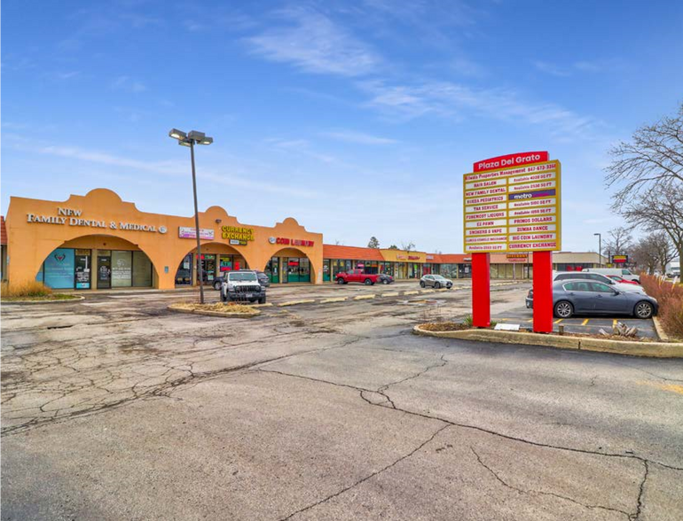 More Photos Of 1736-1790 W Algonquin Rd, Arlington Heights Storefront For Lease