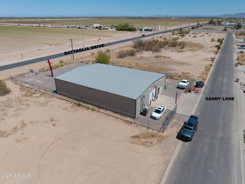 More Photos Of 8282 W Sandy Ln, Arizona City Warehouse For Sale
