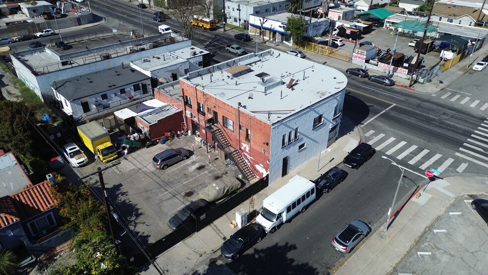 More Photos Of 6525 S Western Ave, Los Angeles Storefront Retail Residential For Lease
