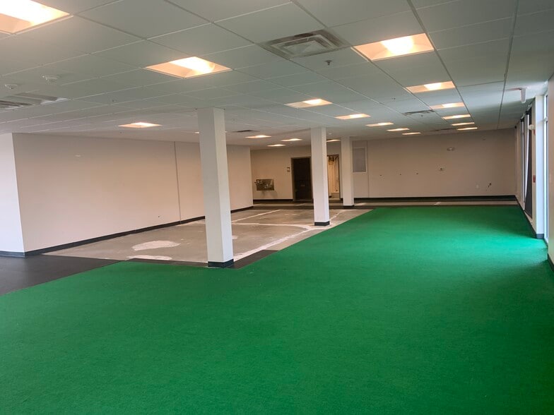 More Photos Of 390 South Ave, Rochester Apartments For Lease