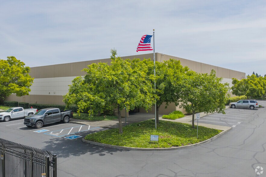 More Photos Of 1264 Apollo Way, Santa Rosa Warehouse For Lease