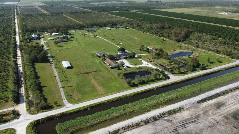 More Photos Of 801 154th Ave, Vero Beach Schools For Sale