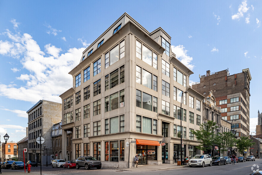 Primary Photo Of 460 Rue Saint-Gabriel, Montréal Storefront Retail Office For Sale