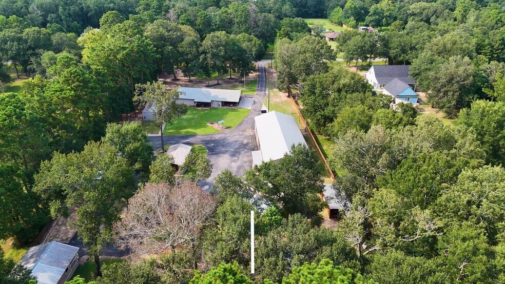 Primary Photo Of 26904 Brentwood Rd, Splendora Apartments For Sale