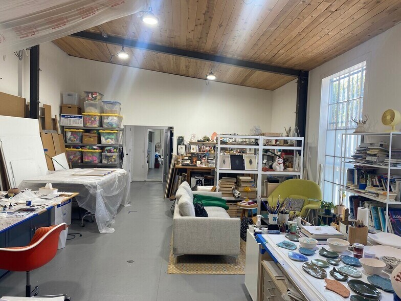 More Photos Of 725 Gilman St, Berkeley Manufacturing For Lease