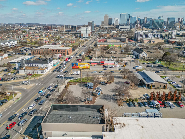More Photos Of 1811 Charlotte Ave, Nashville Storefront Retail Office For Sale